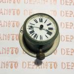 Montre à fixer sur tablier pour ancêtre